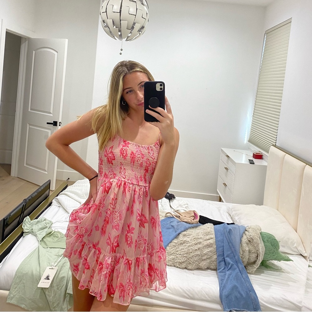 Hello molly dress size small